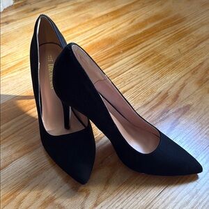 Elegant Black Stiletto Heels